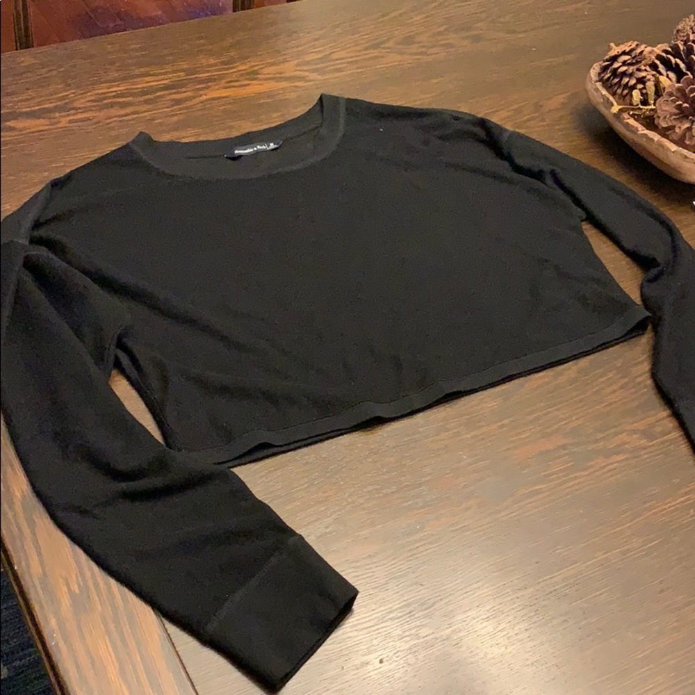 Abercrombie and Fitch crop